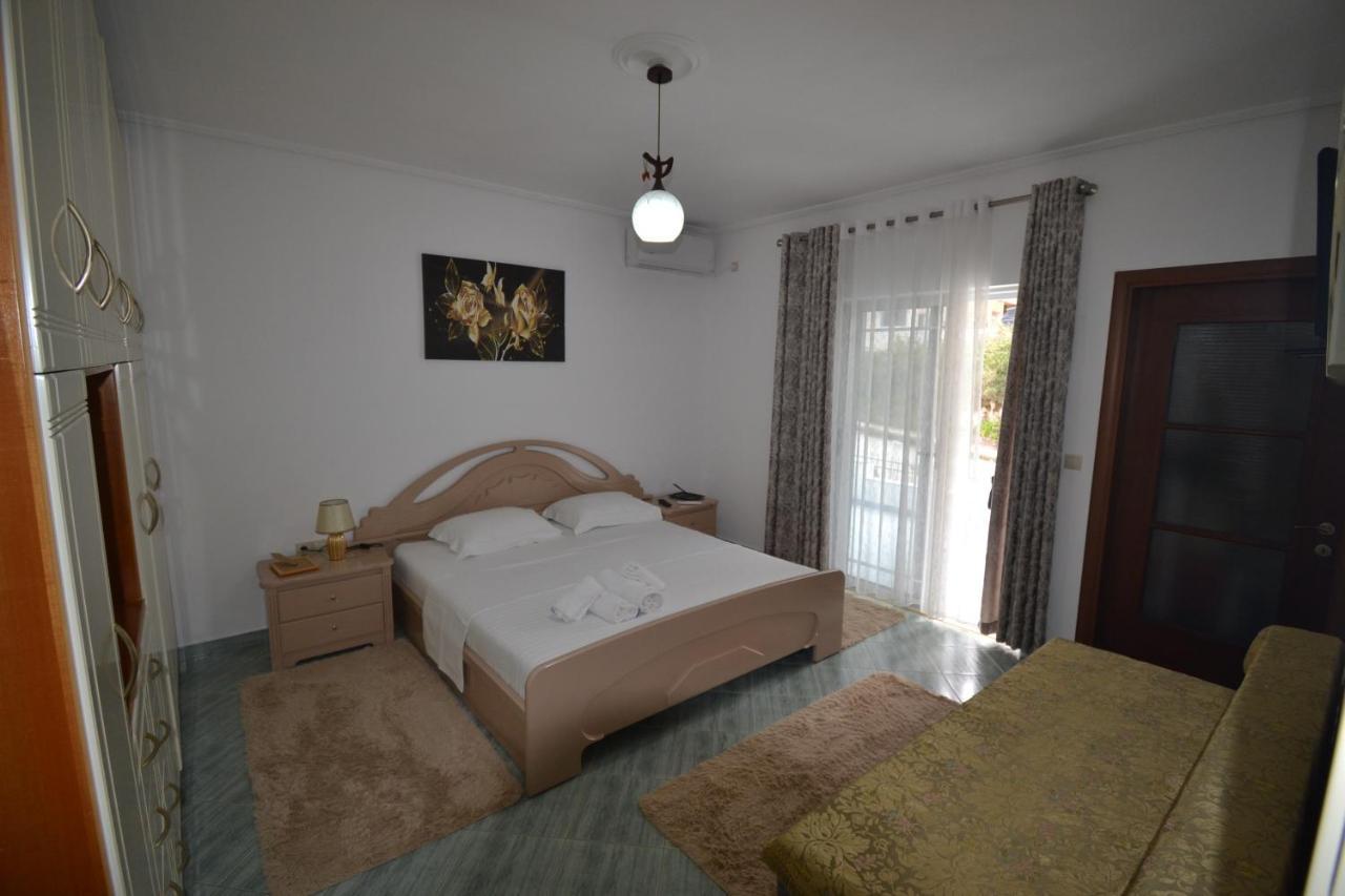 Villa Rrodhaj Sarandë Esterno foto