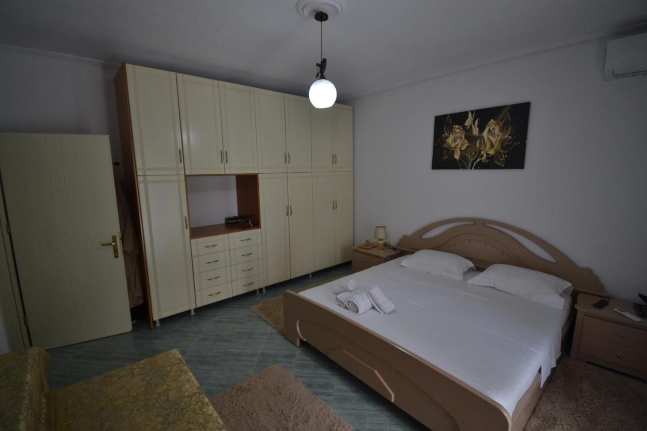 Villa Rrodhaj Sarandë Esterno foto
