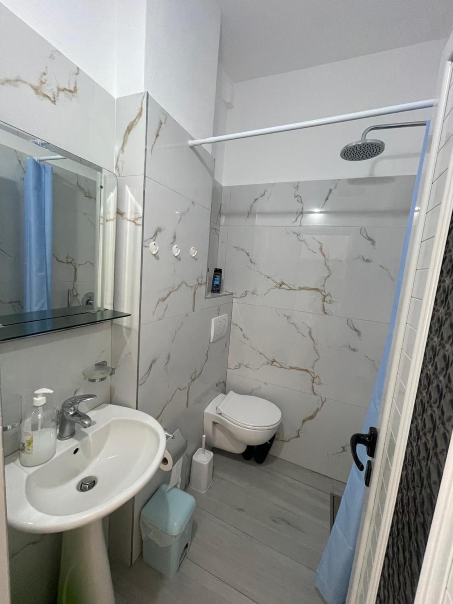 Villa Rrodhaj Sarandë Esterno foto